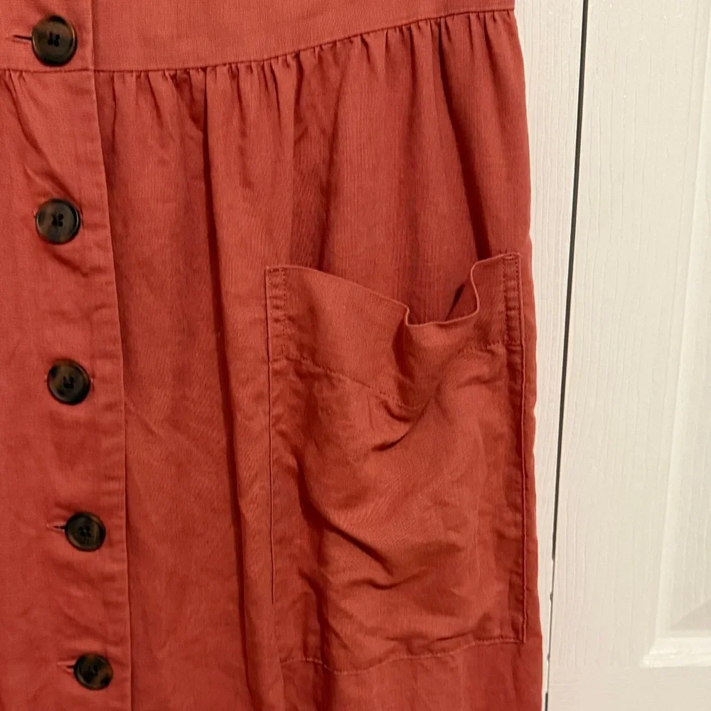 GAP Button-Front Midi Dress with Pockets - Picture 4 of 7